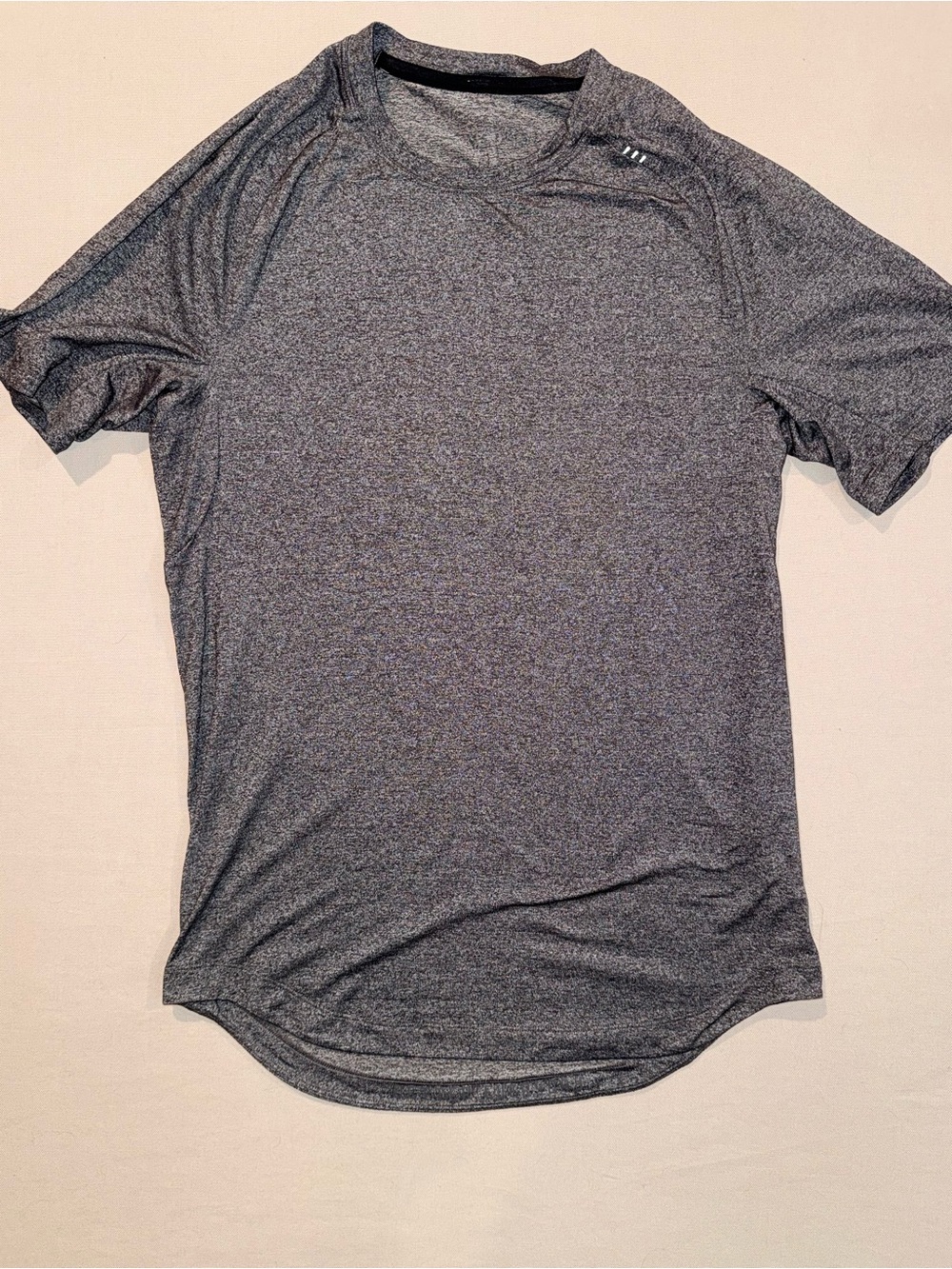 Lululemon Better Everyday Dark Gray Short Sleeve Athletic Casual Shirt Men's S